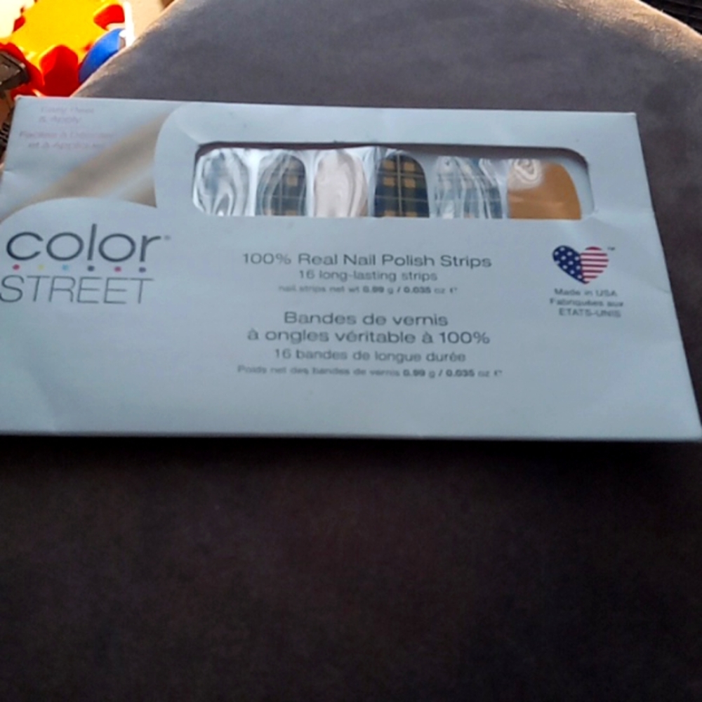 Color street 100%real nail polish strips easy peel and supply breaking plaid